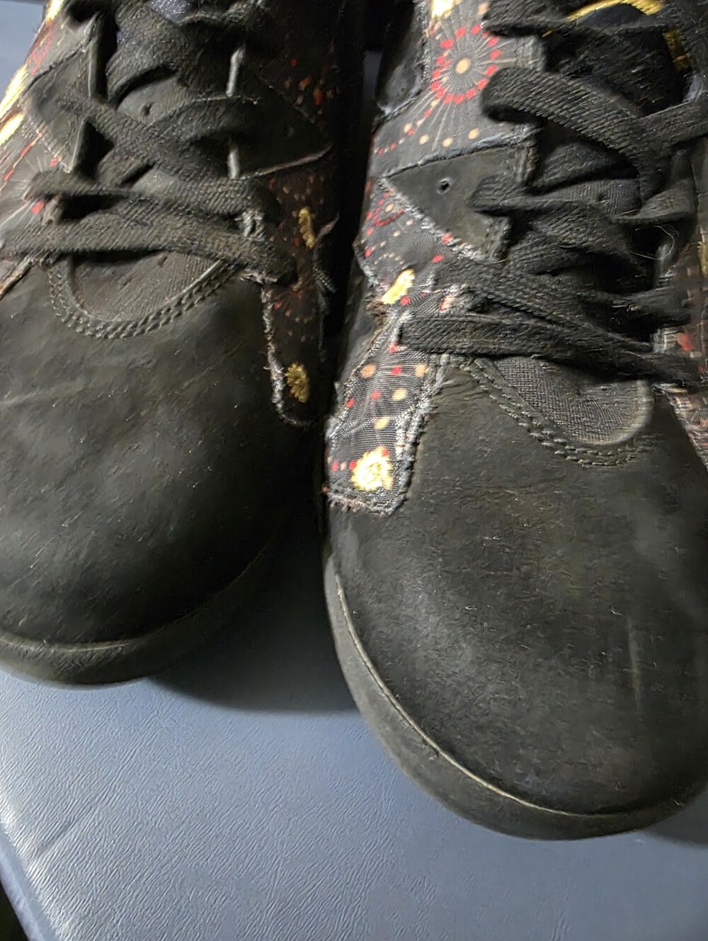 Jordan 6 "Chinese New Year, Size 11m. Pre-owned, Black High-Top Sneakers - Picture 13 of 13